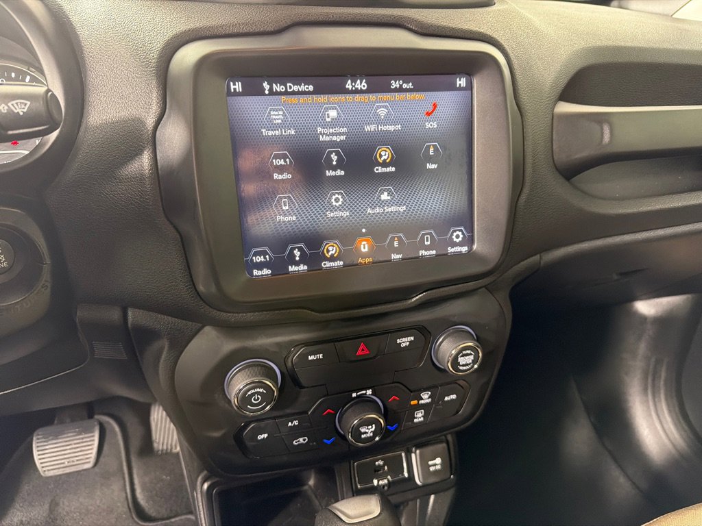 Used 2019 Jeep Renegade Latitude w/ UConnect 8.4 Nav Group image 16