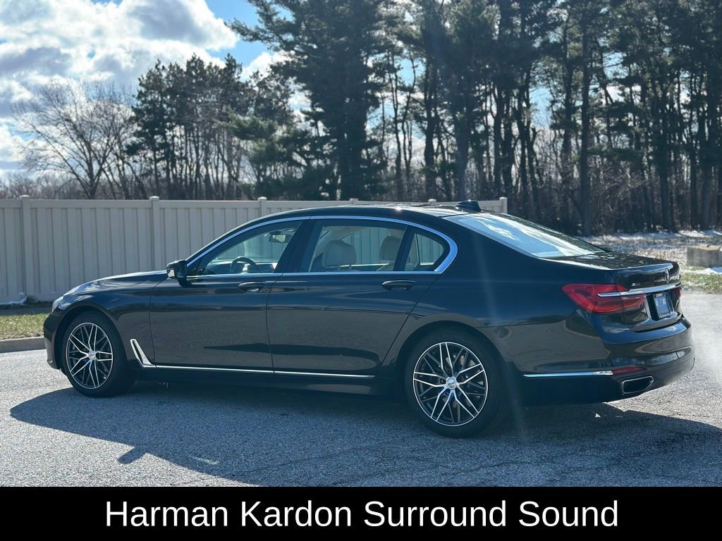 Used 2018 BMW 750i xDrive image 5