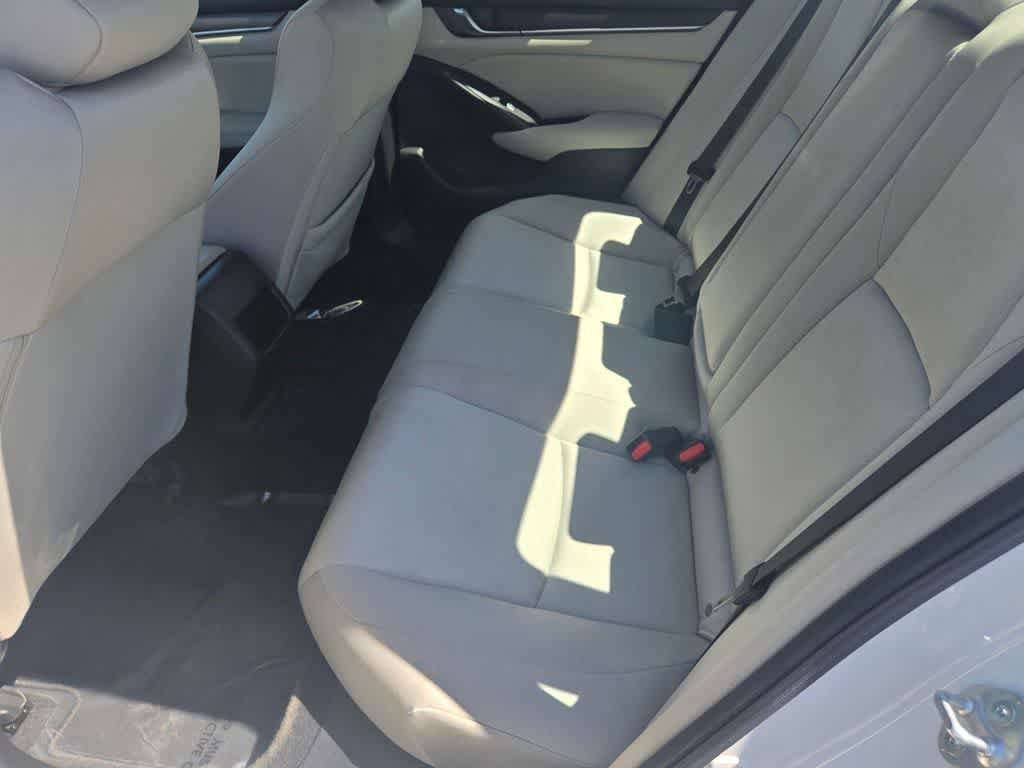Used 2022 Honda Accord Hybrid image 12