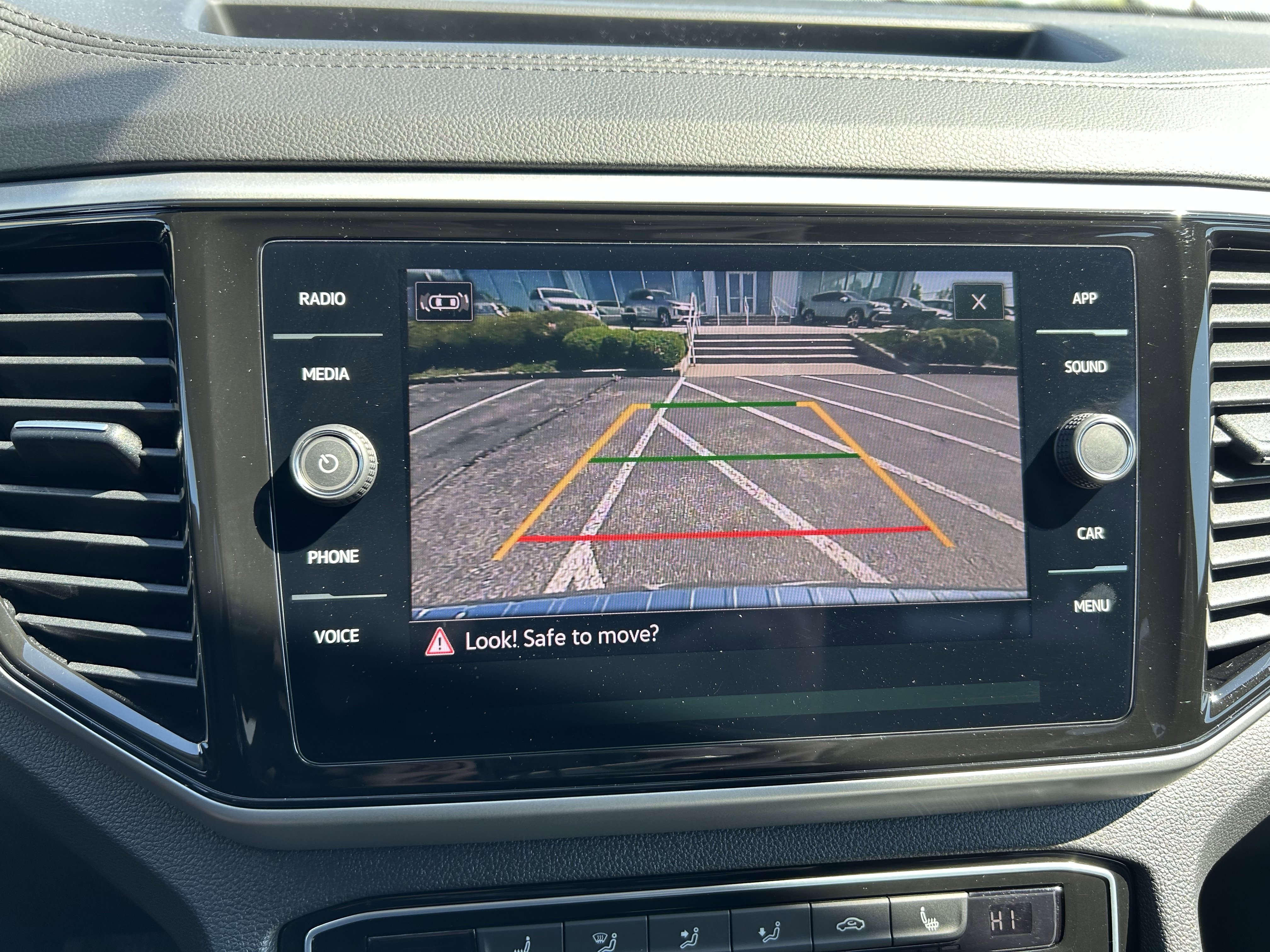 Certified 2023 Volkswagen Atlas SE AWD/4WD image 13