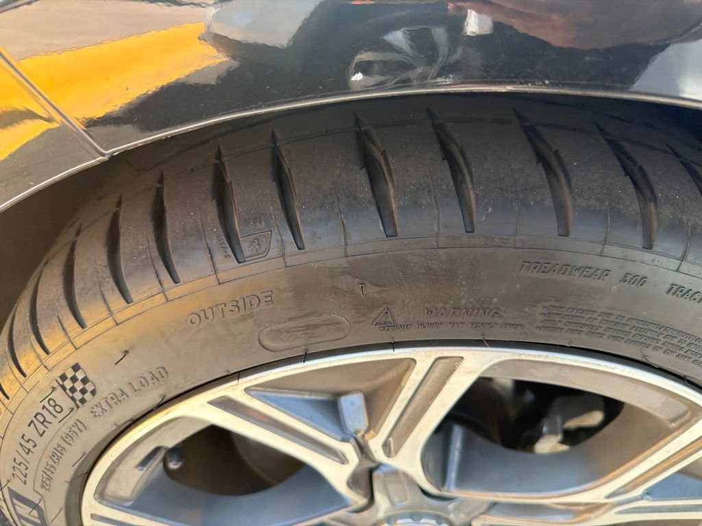 Used 2020 Kia Stinger GT-Line RWD image 4
