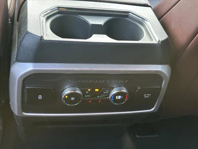 Used 2024 Ford Expedition Limited image 24