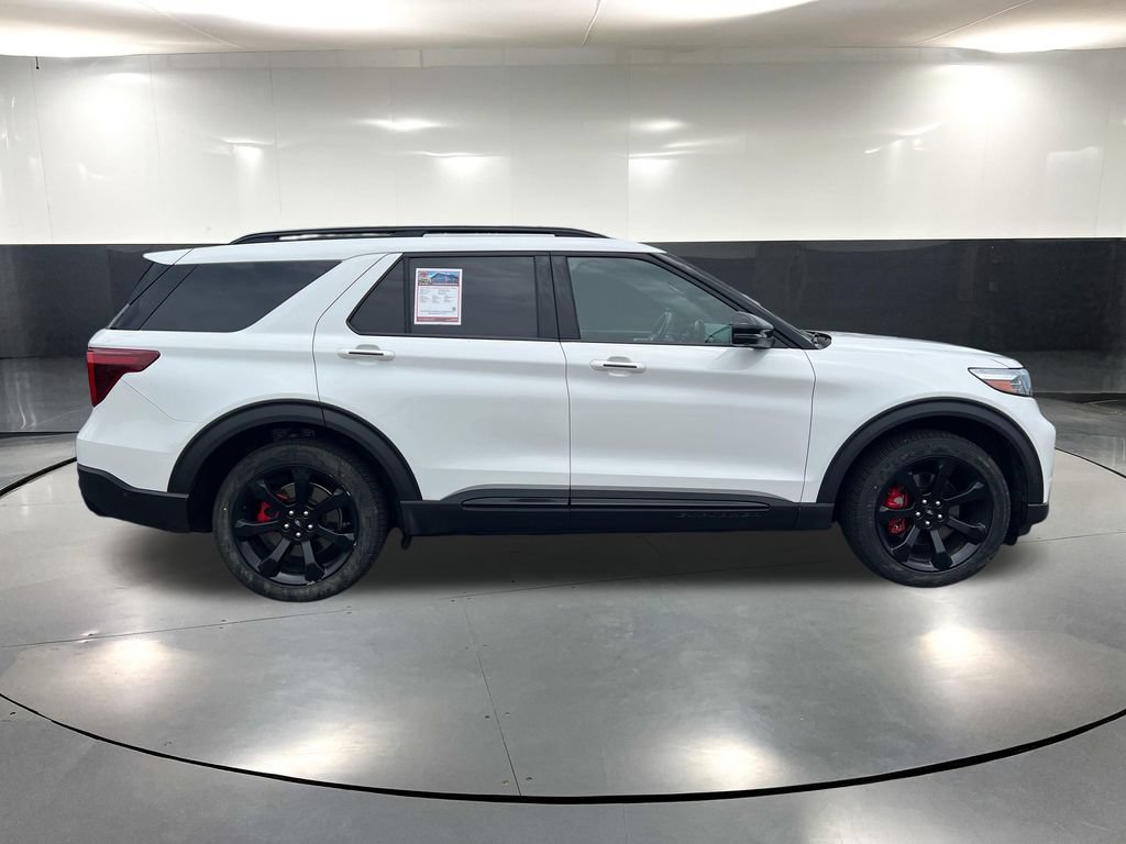 Used 2020 Ford Explorer ST w/ ST Street Pack AWD/4WD image 4
