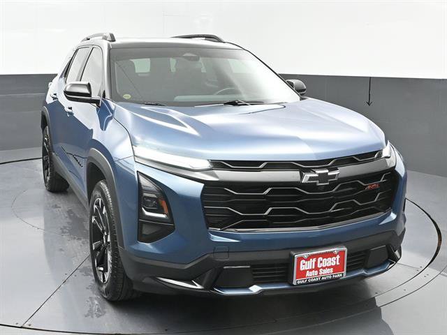 Used 2025 Chevrolet Equinox RS w/ Convenience Package III FWD image 3