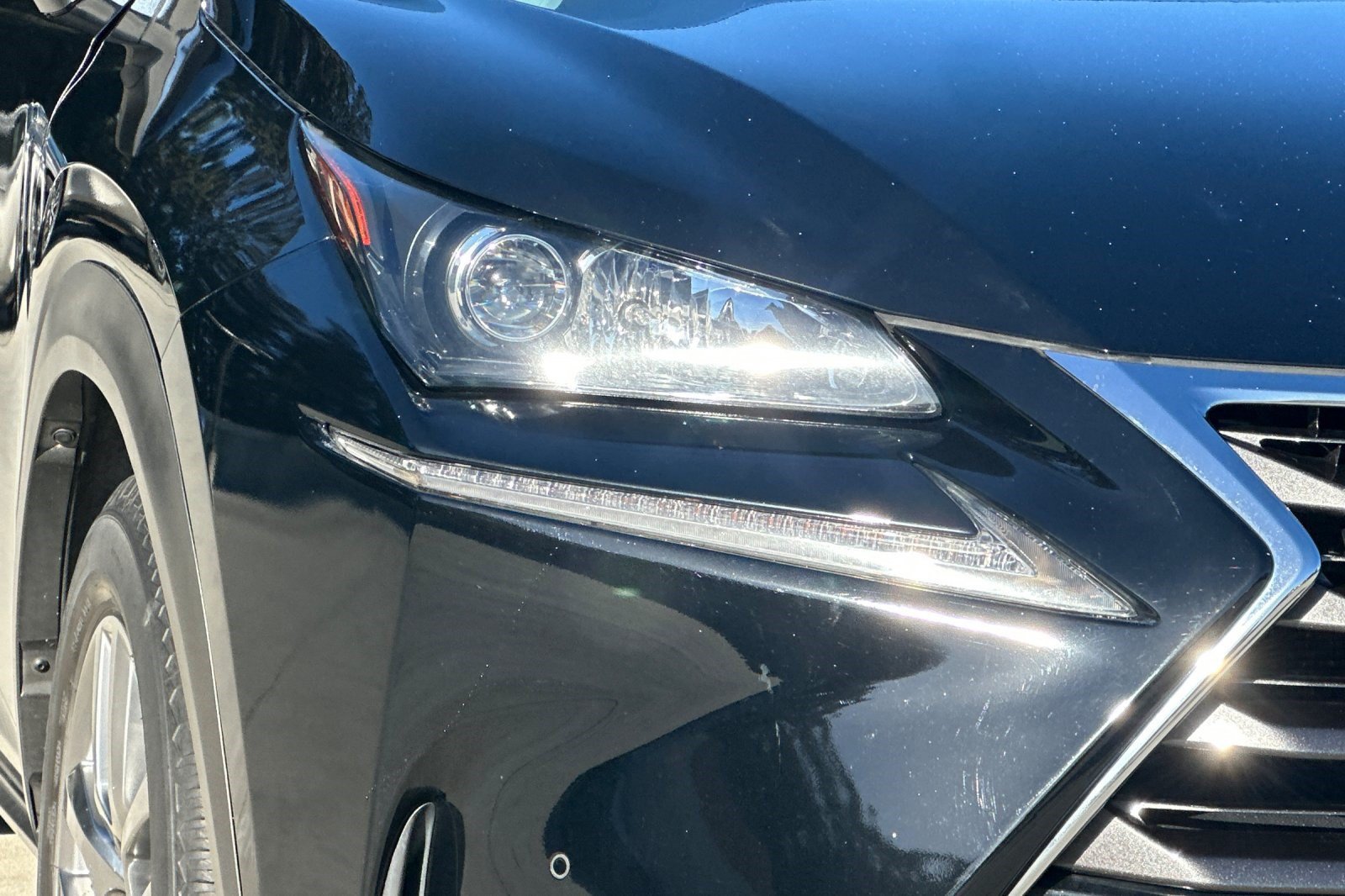 Used 2016 Lexus NX 200t AWD w/ Premium Package image 11