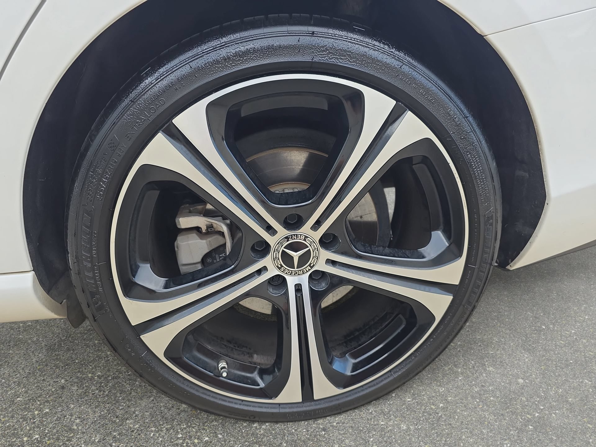 Used 2023 Mercedes-Benz C 300 4MATIC Sedan image 31