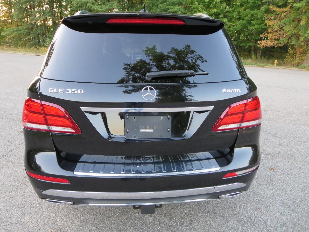 Used 2016 Mercedes-Benz GLE 350 GLE 350 4MATIC AWD 4dr SUV w/ Premium Package image 6