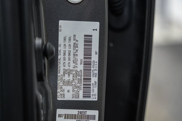 Used 2024 Toyota Tundra Capstone AWD/4WD image 57