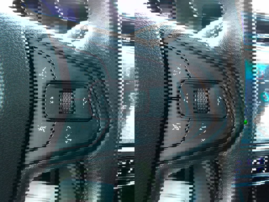 Used 2023 Chevrolet Bolt LT w/ Infotainment Package image 24