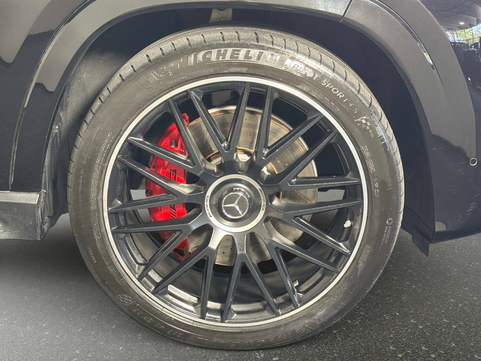 Used 2024 Mercedes-Benz GLS 63 AMG 4MATIC image 20