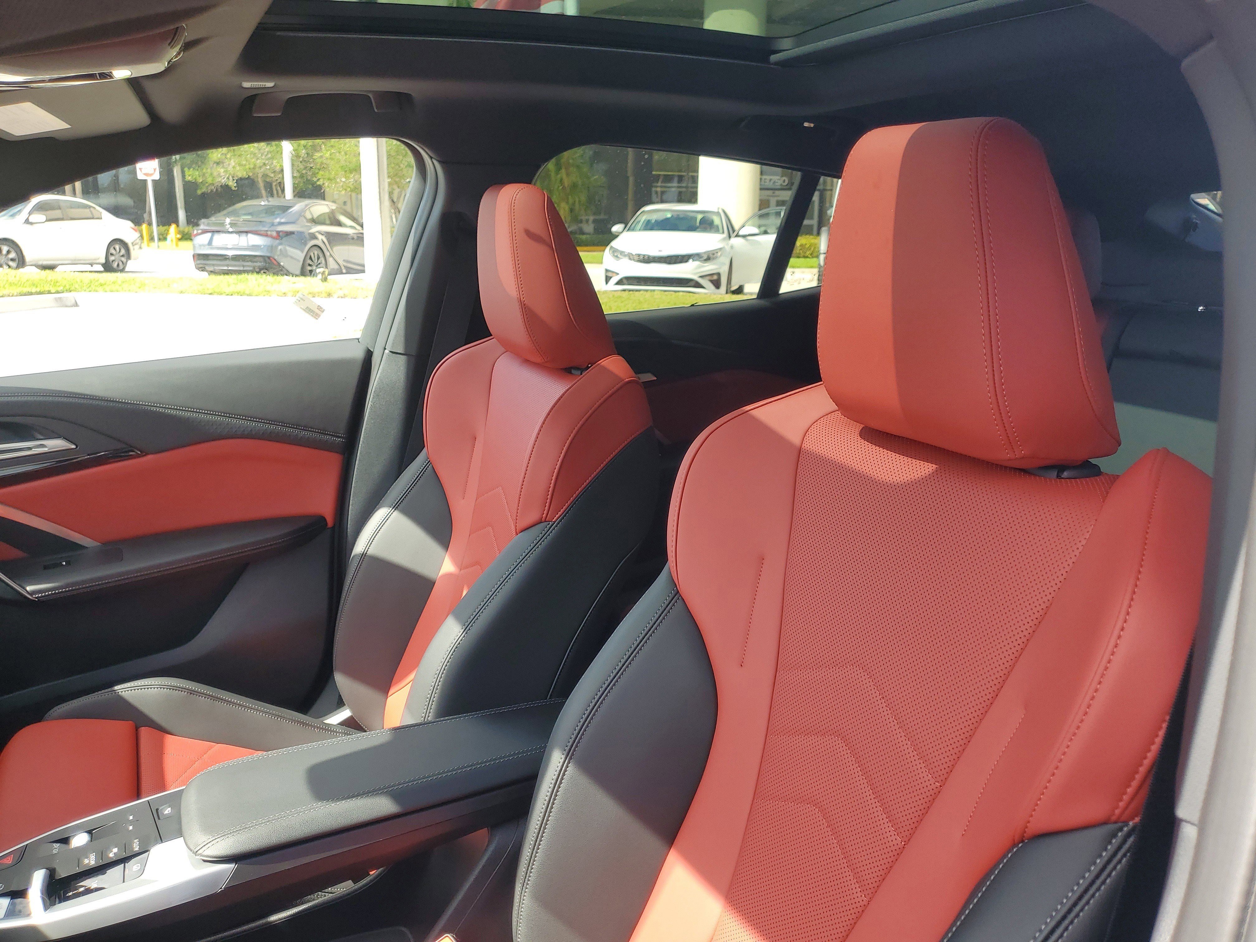 Used 2024 BMW X2 xDrive28i w/ Premium Package image 18