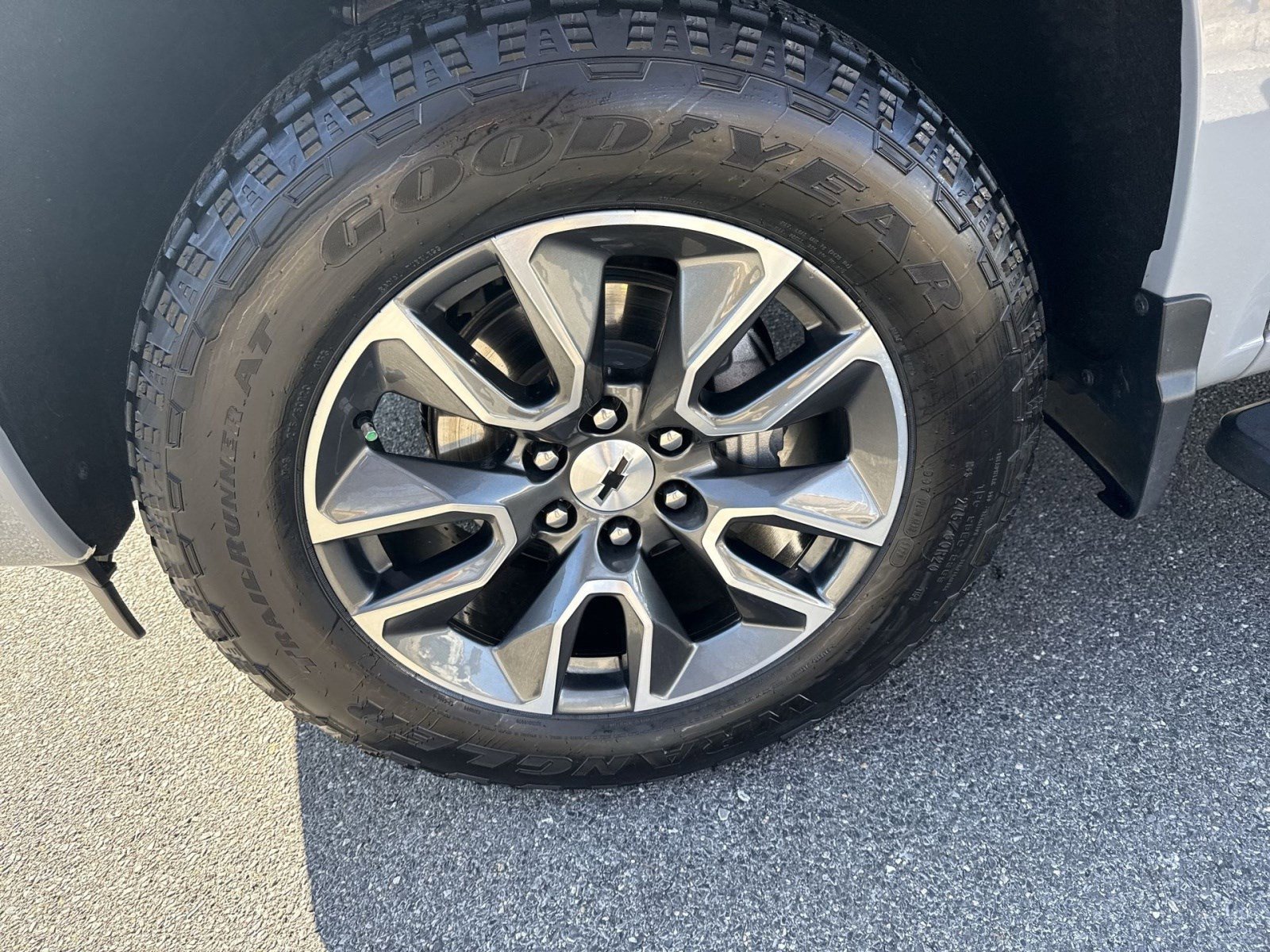 Used 2024 Chevrolet Silverado 1500 RST w/ LPO, Dark Essentials Package image 11