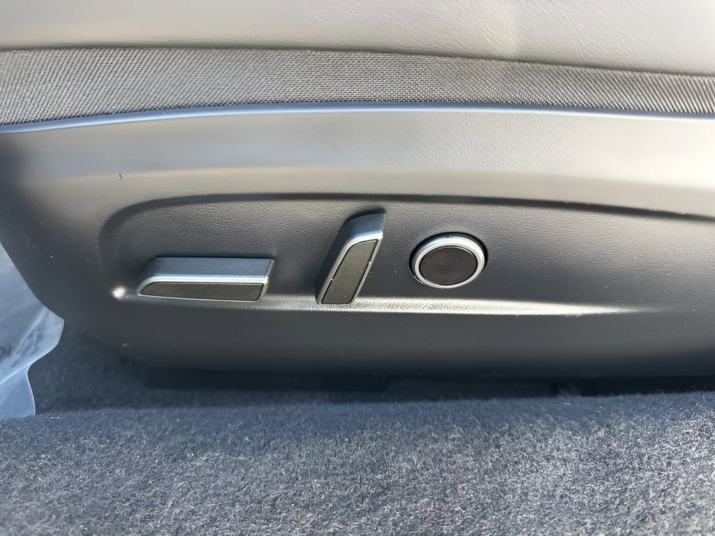 Used 2025 Tesla Model 3 Long Range image 10