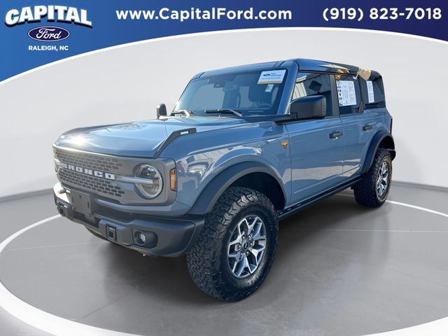 Certified 2025 Ford Bronco Badlands AWD/4WD image 1