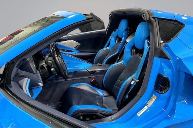 Used 2021 Chevrolet Corvette Stingray Premium Cpe w/ Z51 Performance Package RWD image 25
