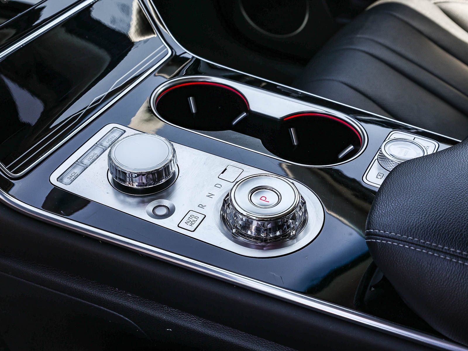 Used 2025 Genesis GV80 2.5T Standard image 20