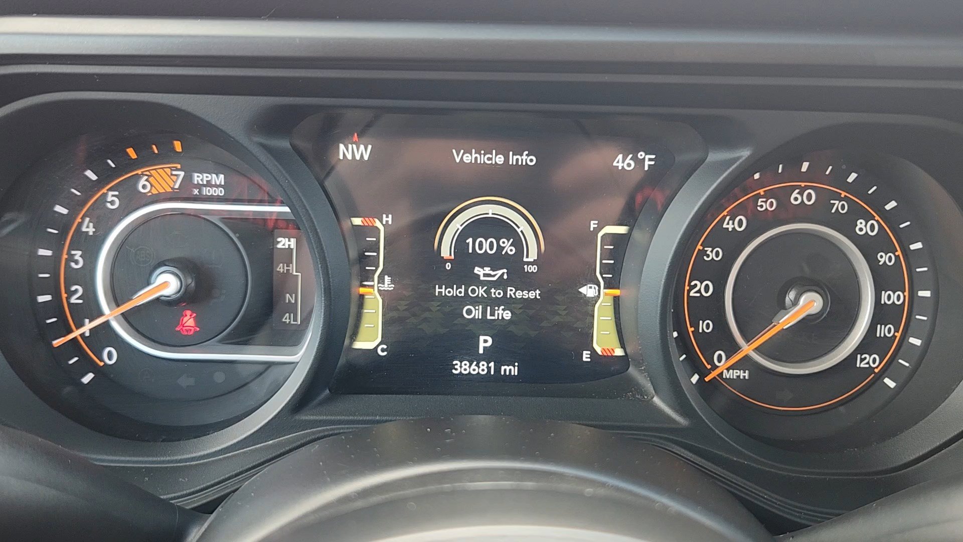 Used 2025 Jeep Wrangler Unlimited Rubicon image 11