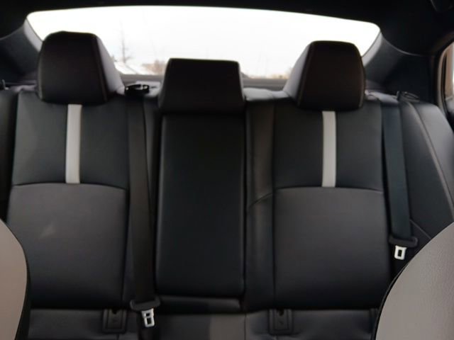 Used 2025 Toyota Camry SE image 25