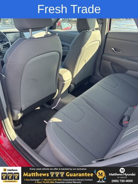 Used 2023 Hyundai Elantra SEL image 9