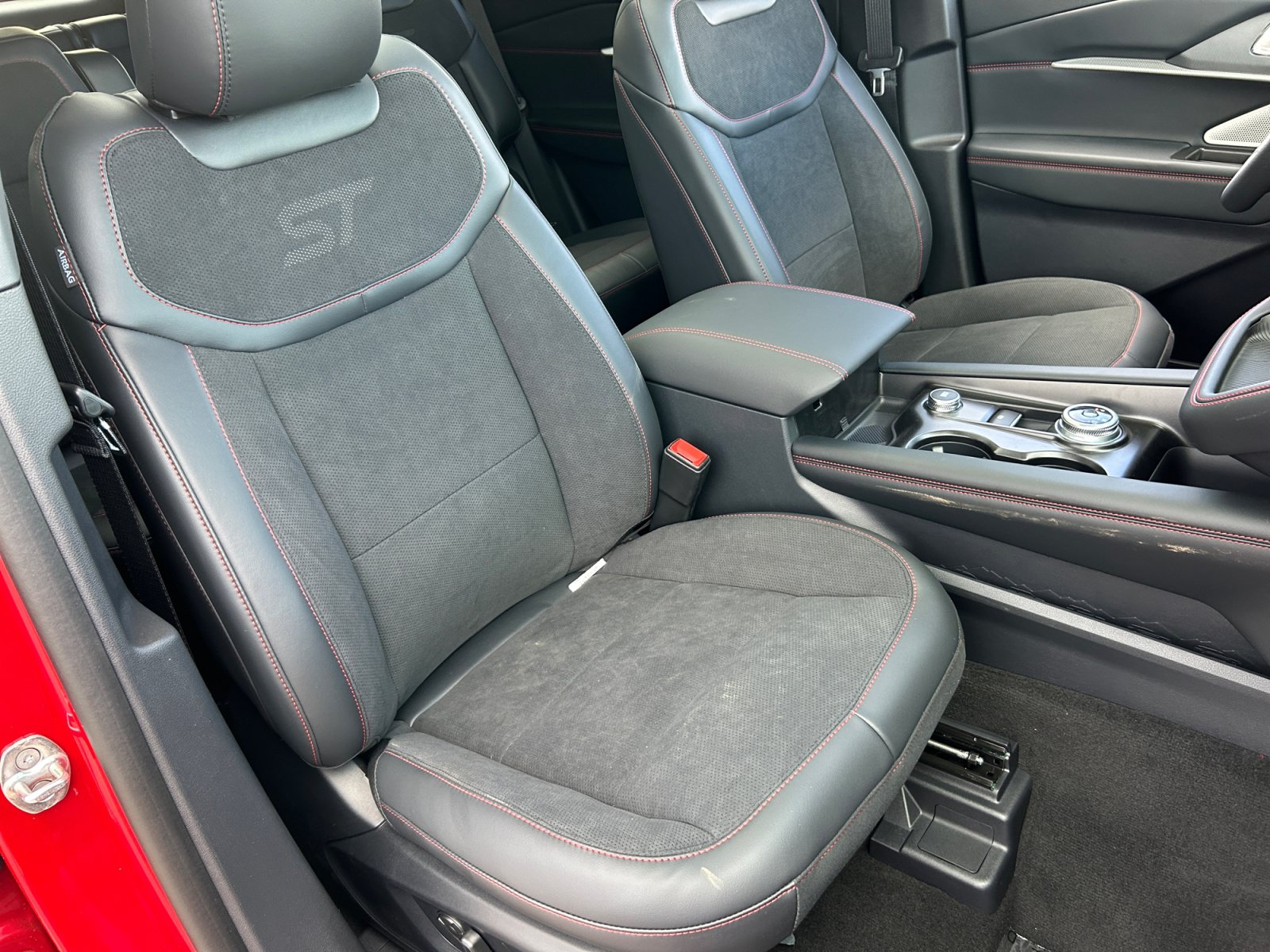 New 2026 Ford Explorer ST w/ Sun And Sound Package AWD/4WD image 19