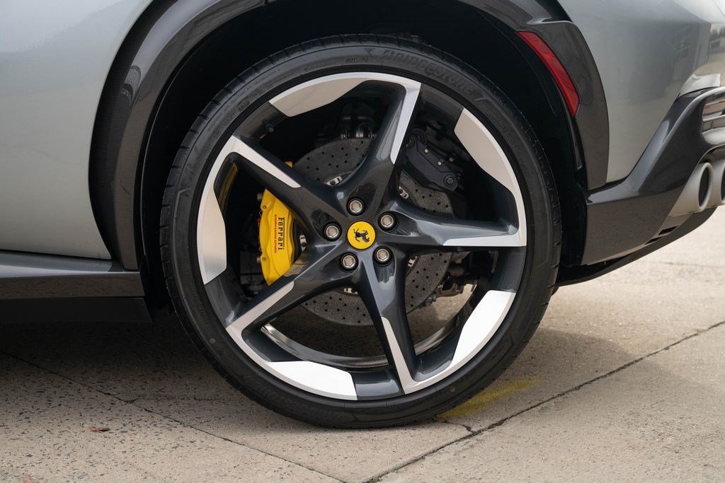Used 2024 Ferrari Purosangue AWD/4WD image 20