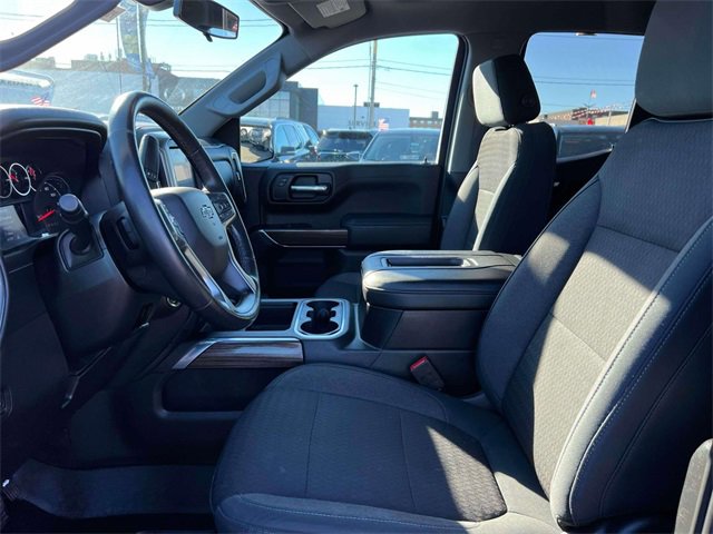 Used 2019 Chevrolet Silverado 1500 RST image 16