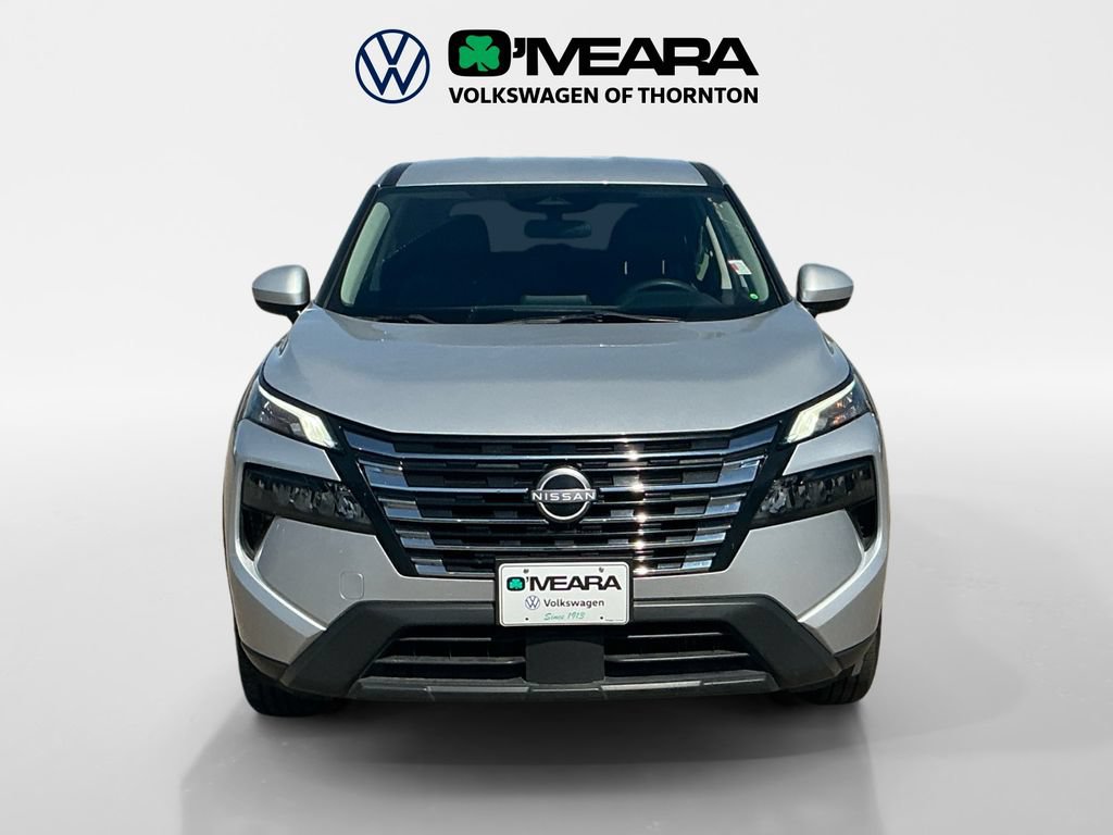 Used 2024 Nissan Rogue SV FWD image 8