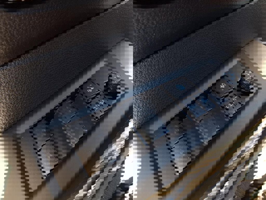 New 2026 Toyota Tundra SR5 image 9