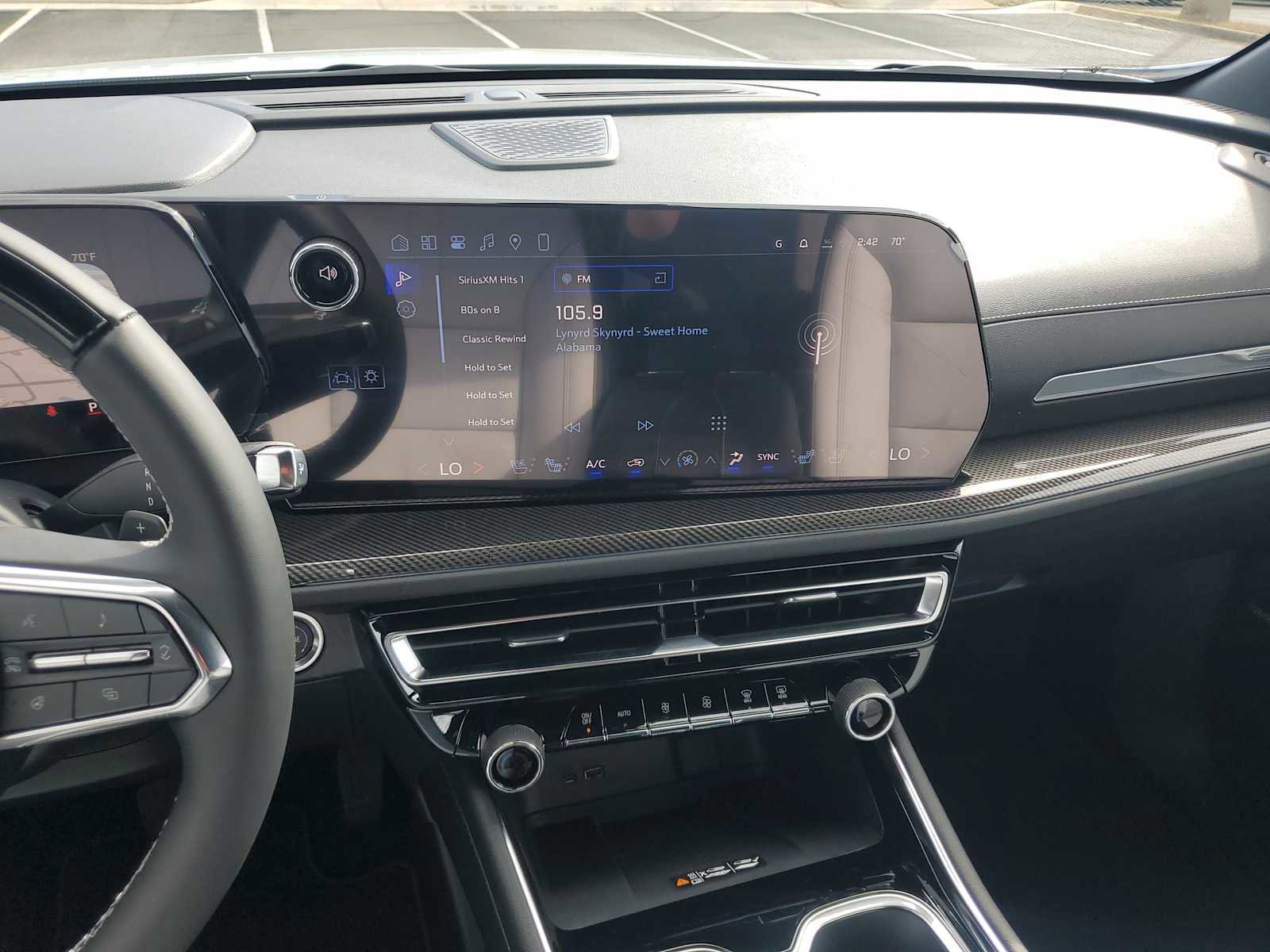 New 2026 Chevrolet Traverse High Country image 12