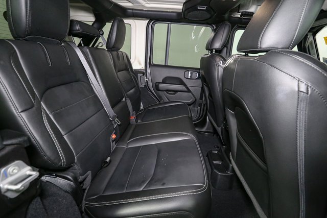 Used 2021 Jeep Wrangler Unlimited Sahara w/ Cold Weather Group image 19