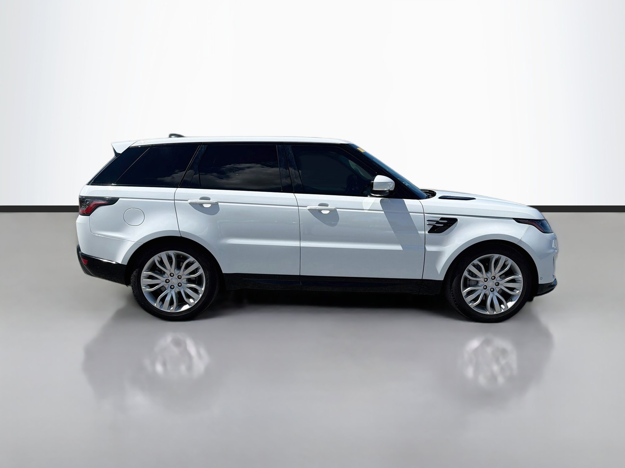 Used 2019 Land Rover Range Rover Sport HSE AWD/4WD image 6