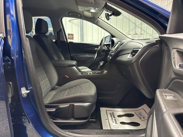 Used 2023 Chevrolet Equinox LT image 23