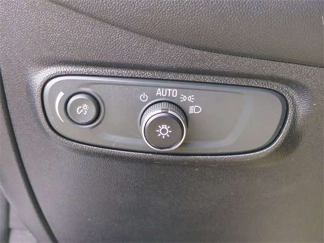 Certified 2019 Chevrolet Equinox LT image 18