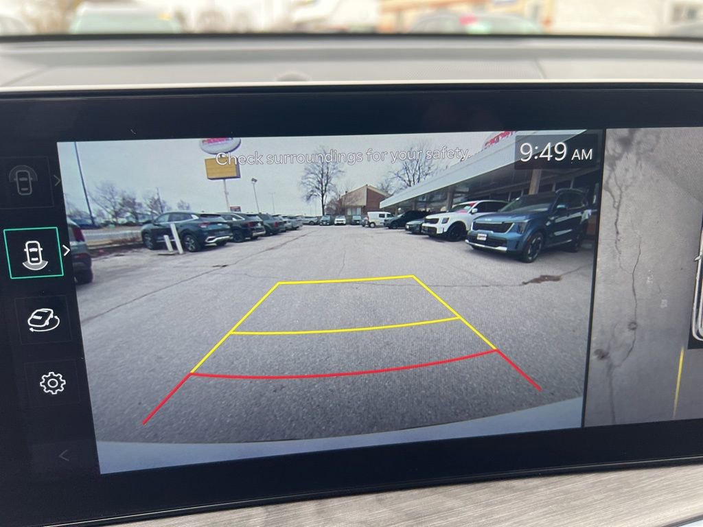 Certified 2025 Kia Sorento SX Prestige w/ Olive Brown Leather Package image 56