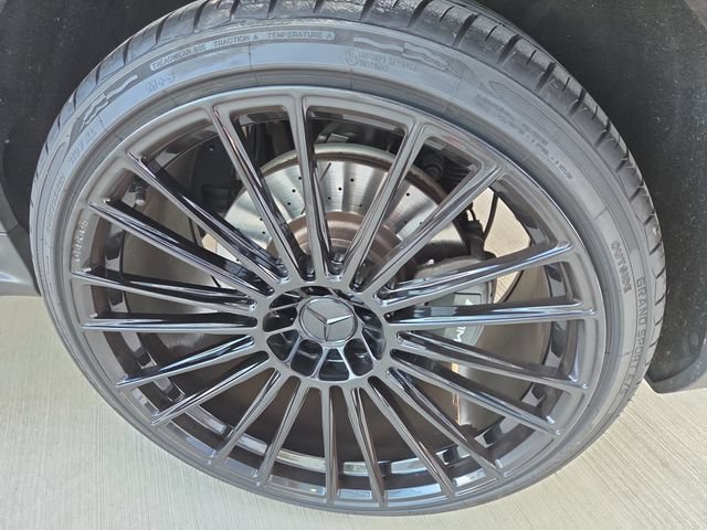Certified 2021 Mercedes-Benz GLC 63 AMG 4MATIC image 24