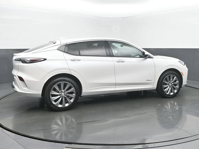 New 2026 Buick Envista Avenir FWD image 6