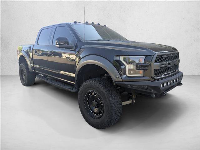 Used 2017 Ford F150 Raptor w/ Equipment Group 802A Luxury AWD/4WD image 3