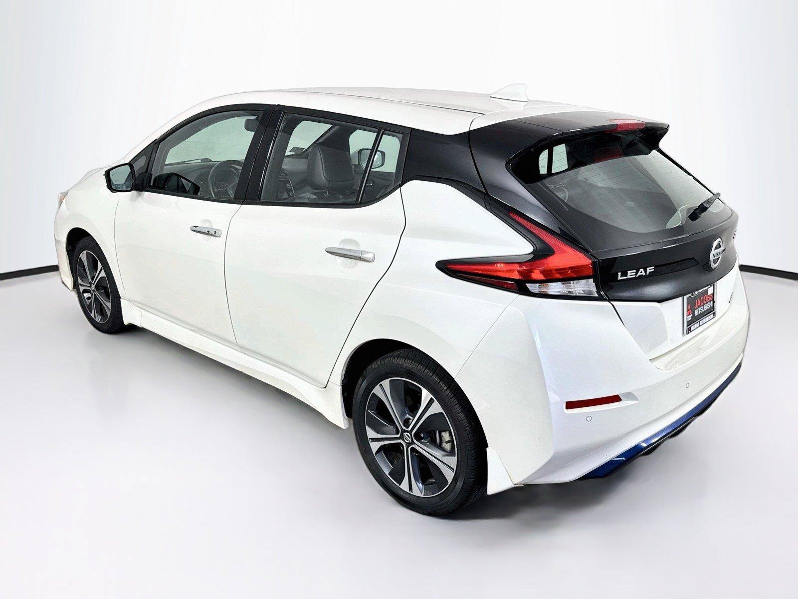 Used 2020 Nissan Leaf SL Plus FWD image 3