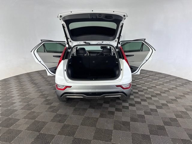 Certified 2023 Kia Niro Wave w/ Wave Preserve Package FWD image 17