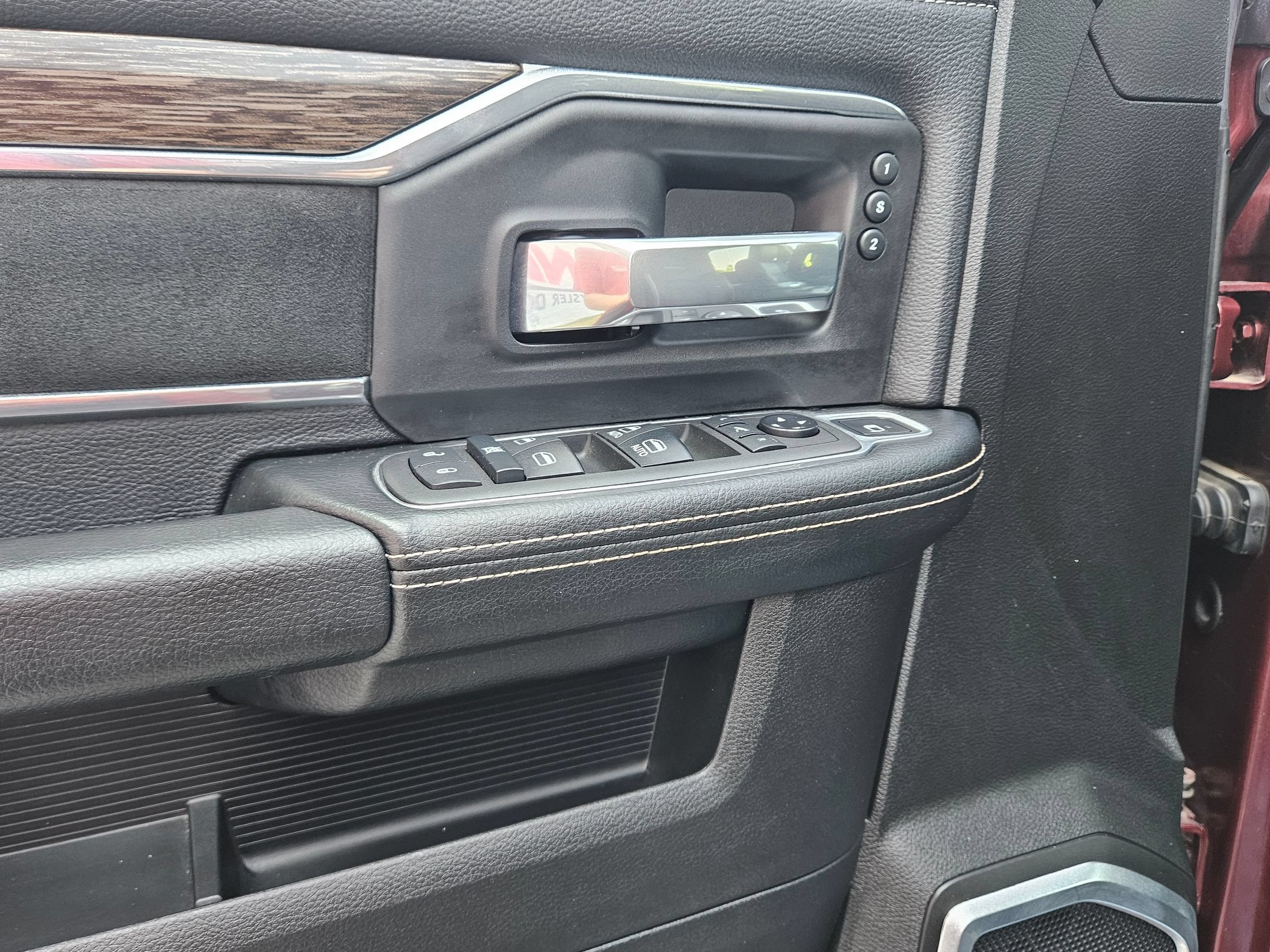 Used 2021 RAM 2500 Laramie AWD/4WD image 19