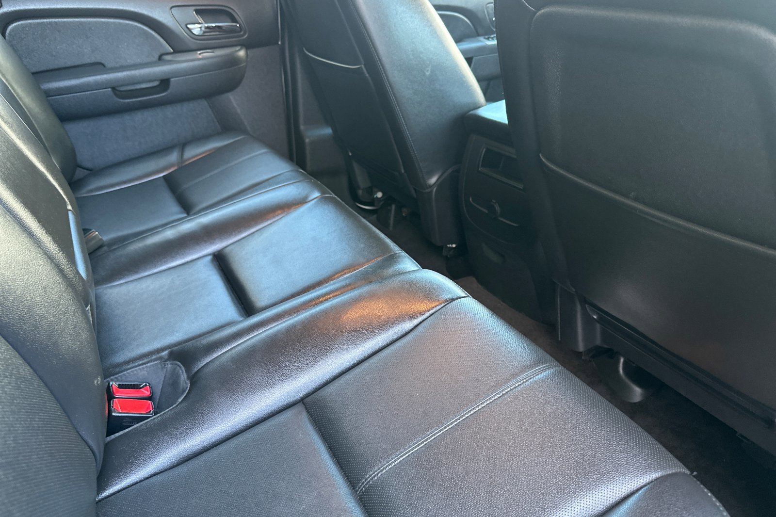 Used 2014 Chevrolet Silverado 3500 LTZ w/ LTZ Plus Package AWD/4WD image 17