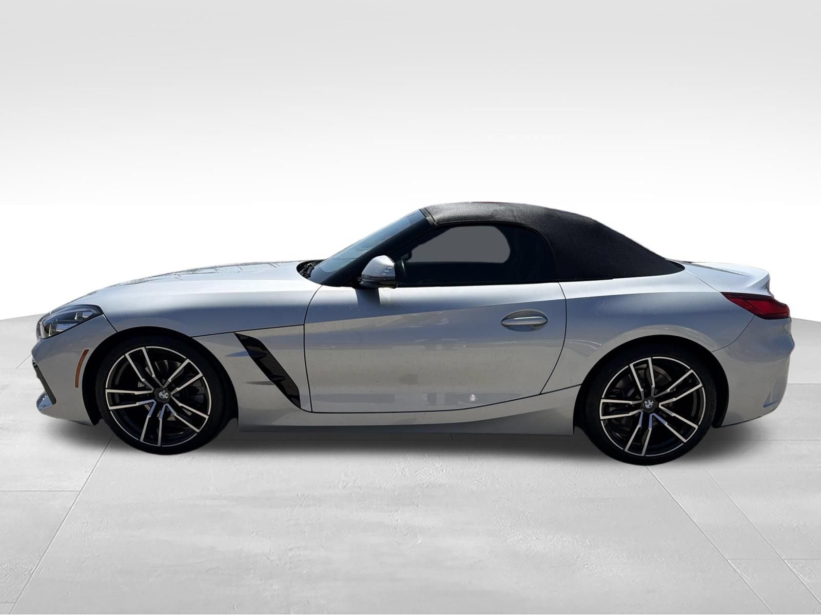 Used 2022 BMW Z4 sDrive30i w/ M Sport Package RWD image 8
