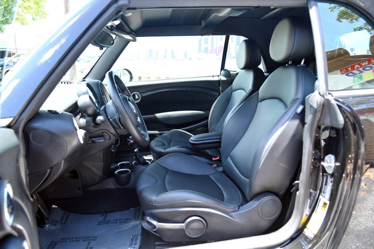 Used 2015 MINI Cooper S FWD image 19