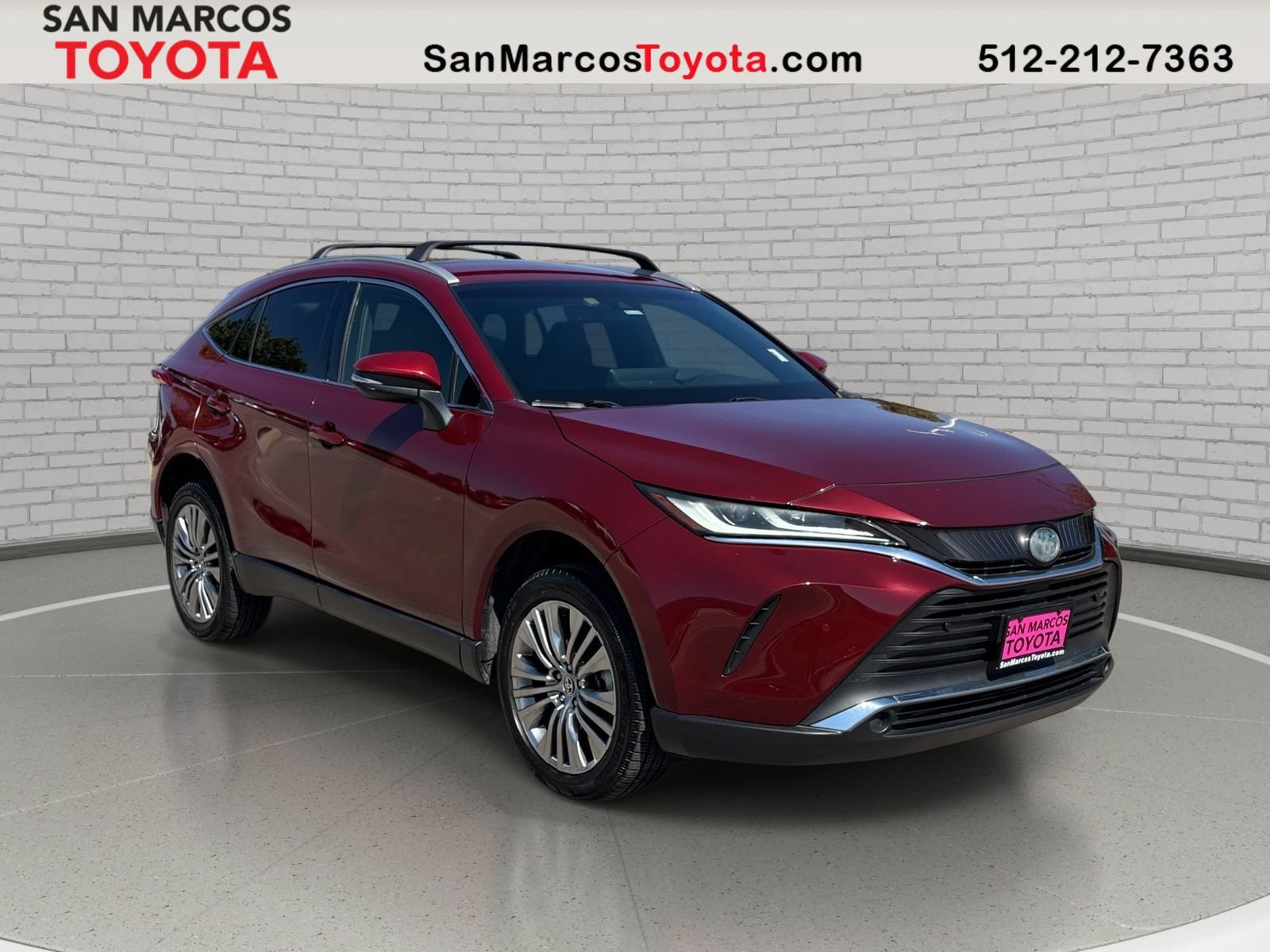 Used 2021 Toyota Venza XLE w/ Softex Package AWD/4WD image 3
