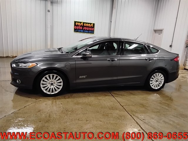 Used 2016 Ford Fusion Energi SE w/ Driver Assist Package FWD image 5