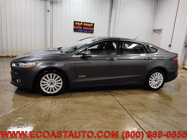 Used 2016 Ford Fusion Energi SE w/ Driver Assist Package image 5