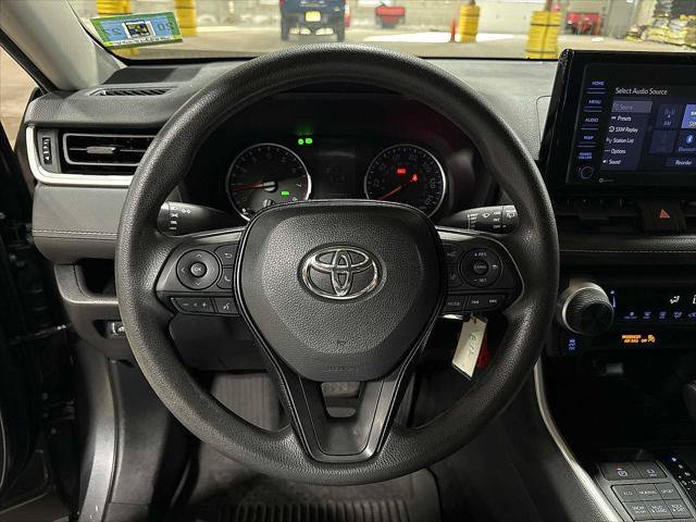 Certified 2020 Toyota RAV4 LE w/ All Weather Liner Package AWD/4WD image 18