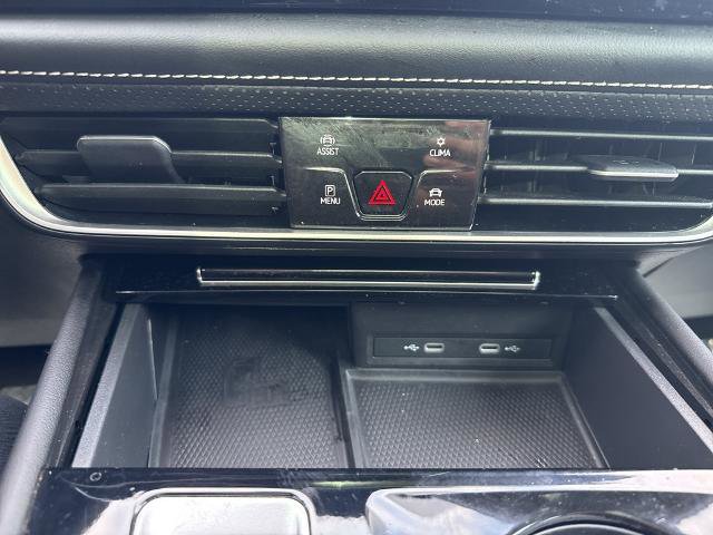 Used 2024 Volkswagen Atlas SEL image 15