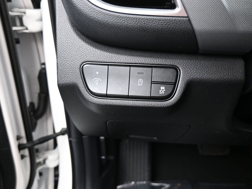 Used 2024 Kia Seltos LX image 30