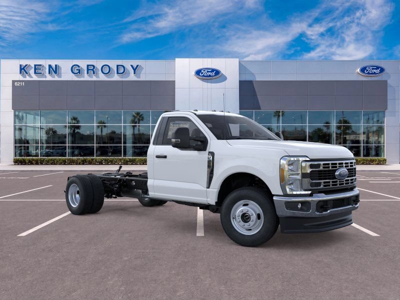 New 2026 Ford F350 XL w/ XL Chrome Package AWD/4WD 360° Tour